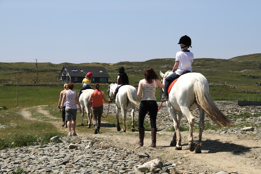 Horseriding Inishbofin 