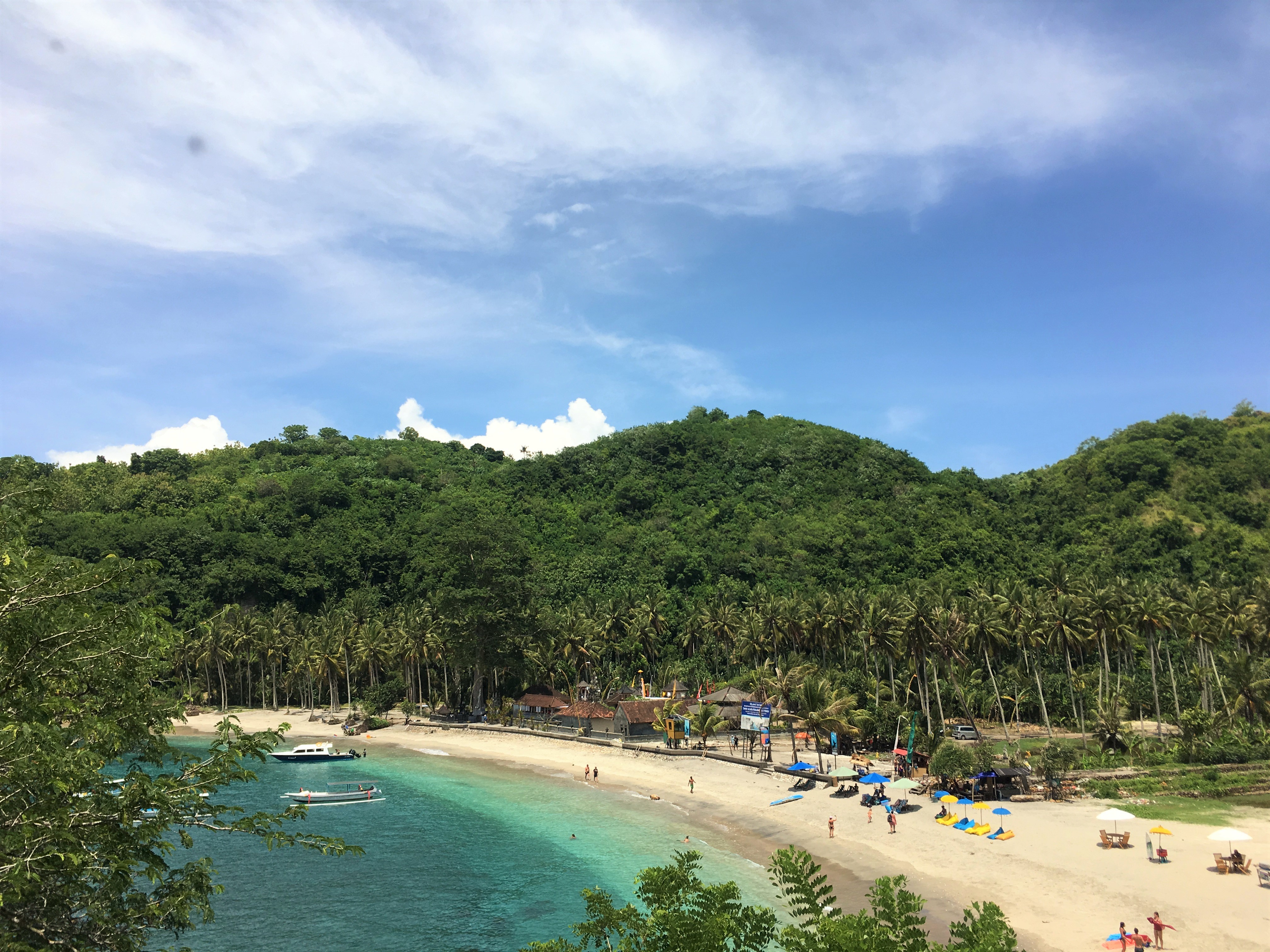 Cristal Bay main beach nusa penida 