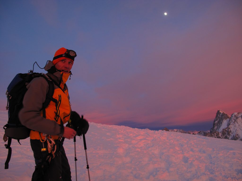 Best winter activities Vallée Blanche nuit2©CieGuides