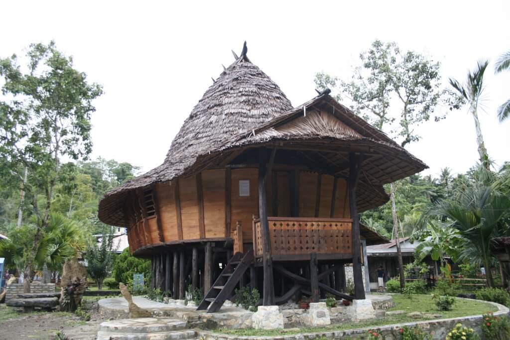 Surfing in Nias Indonesia