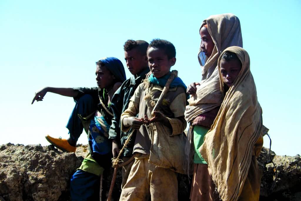 Children in the Simien mountains