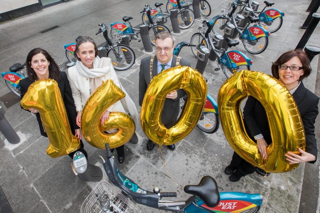 Just Eat dublinbikes station