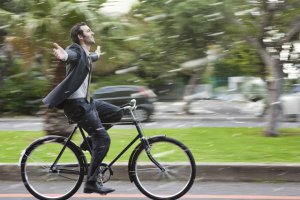 benefits of cycling to work