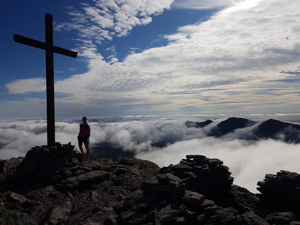 Nikki Bradley 4 peaks challenge