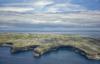 Wild Atlantic Way Guide