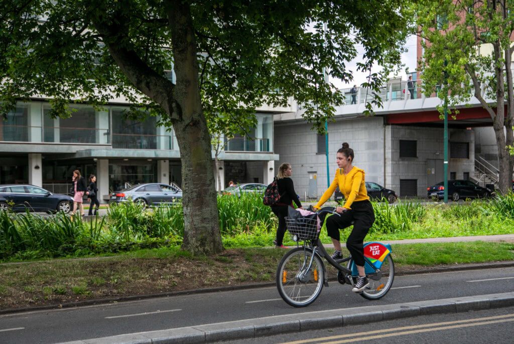 just Eat dublinbikes canal