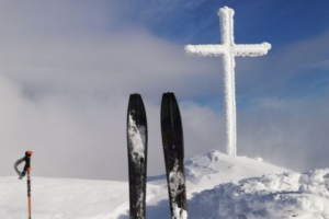 Carrauntoohil on Skis