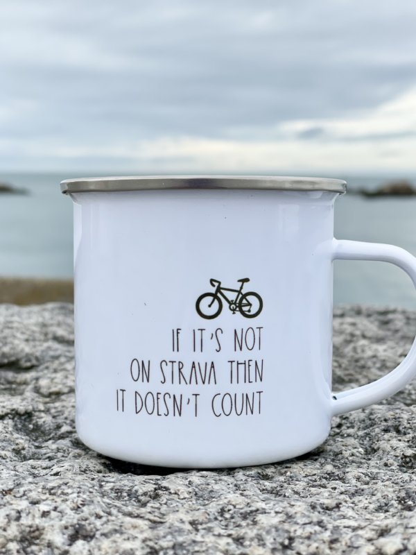 Enamel cup for cyclists