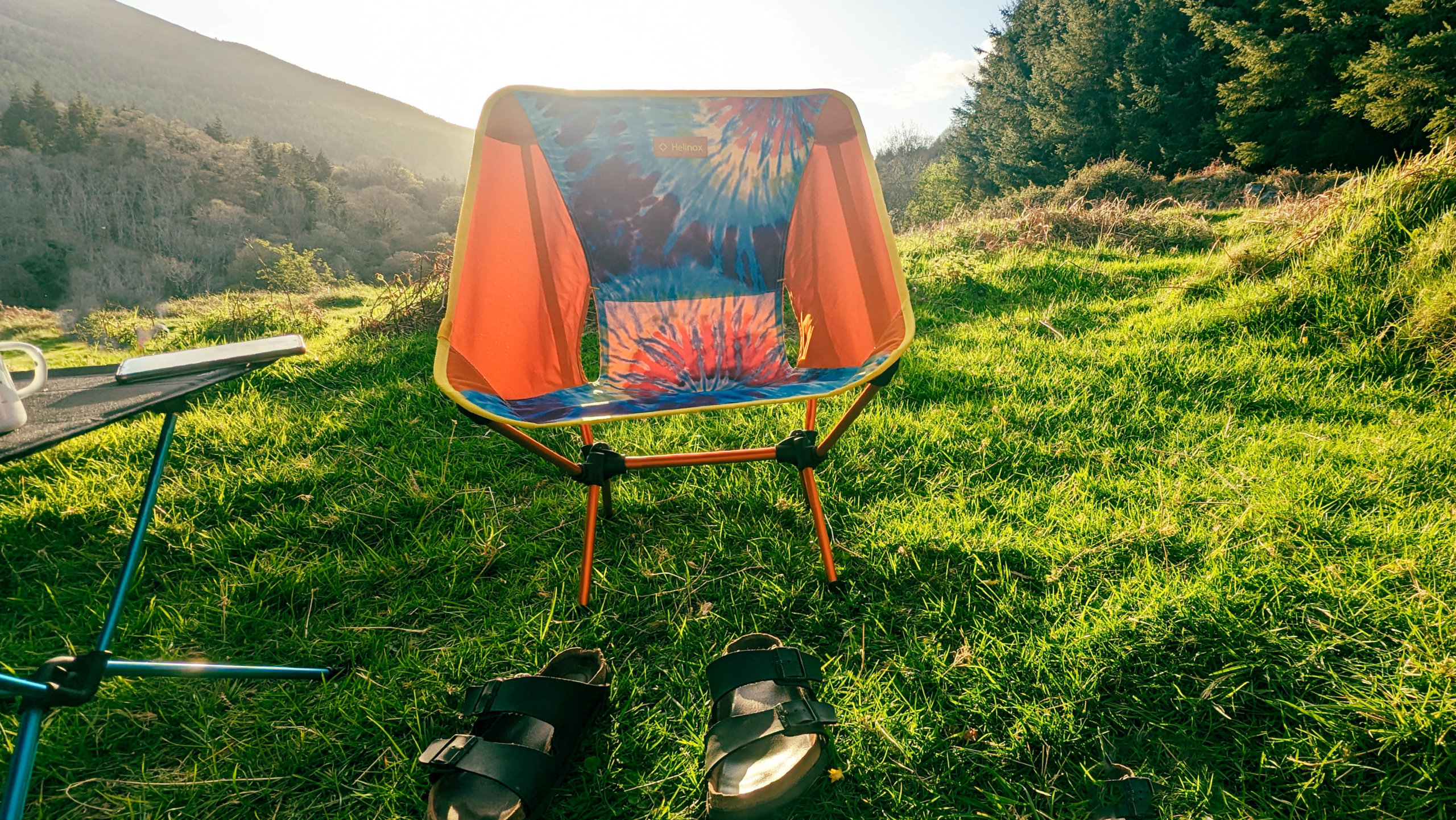 Minimalist Patio Furniture: Simplicity in Style and Comfort